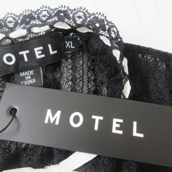 NWT Motel Jennifer Unlined Lace Top In Black - Picture 7 of 8